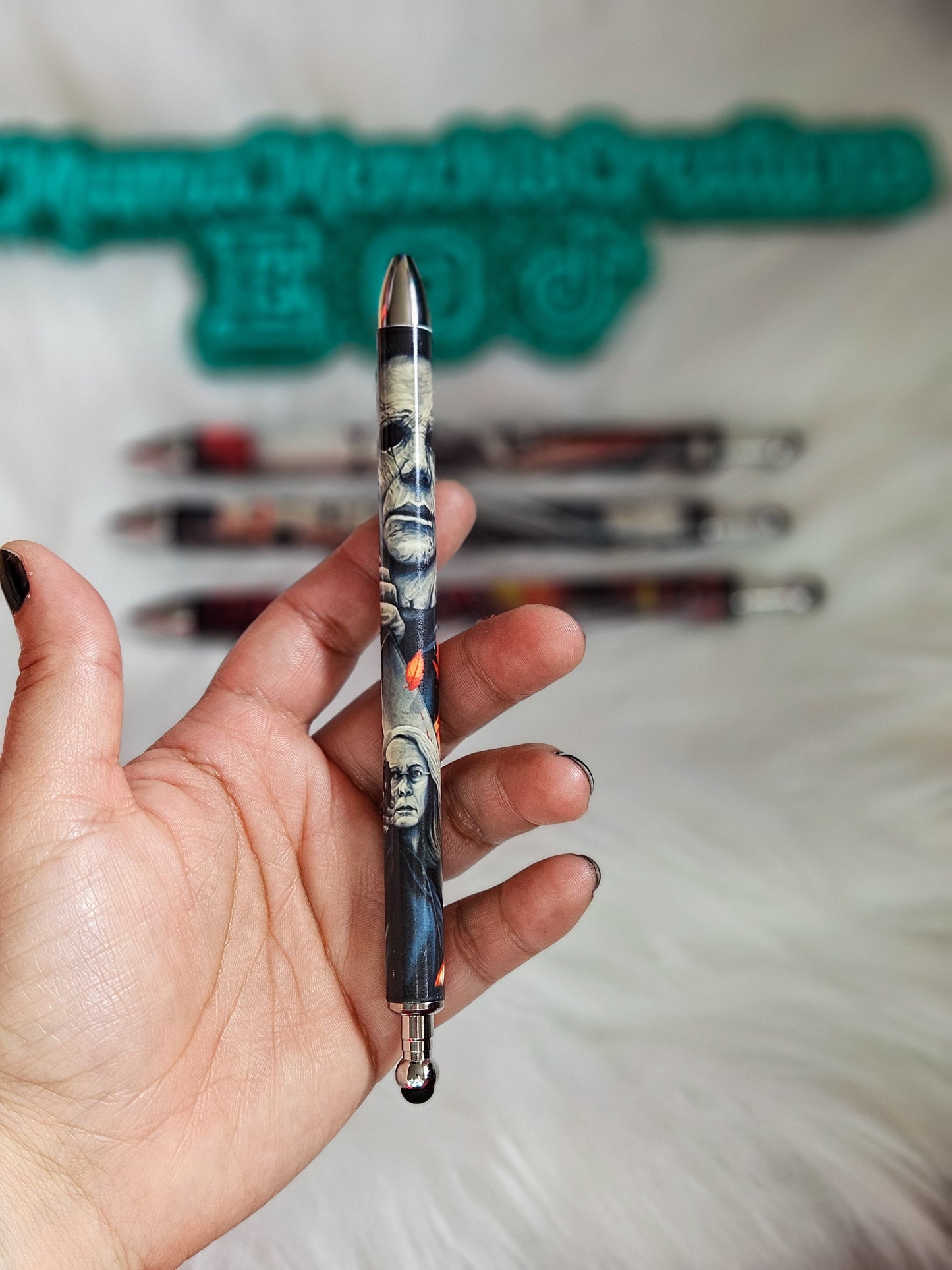 Horror Gang Refillable Retractable Gel Pen