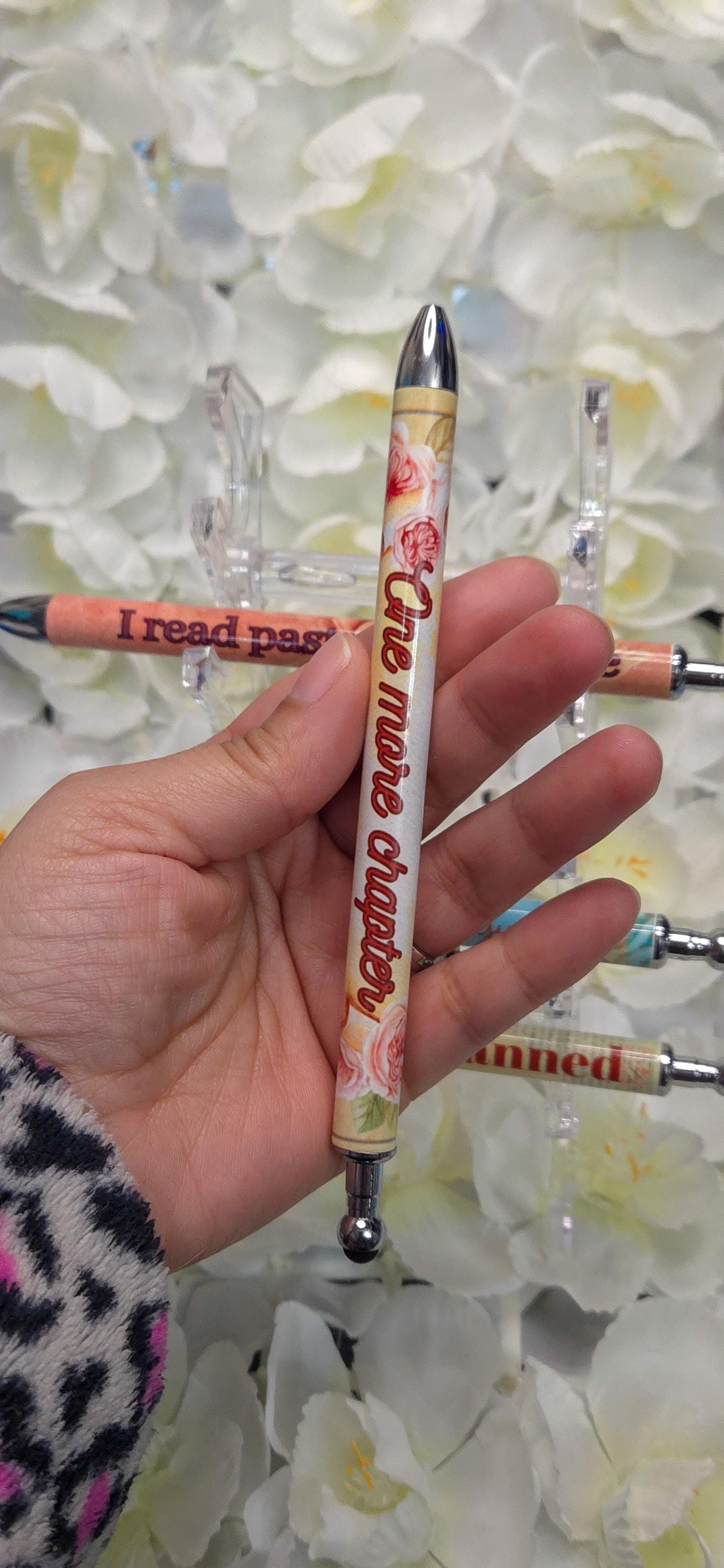 Bookish Floral Gel Pen Refillable Retractable .5mm, Stylus Tip